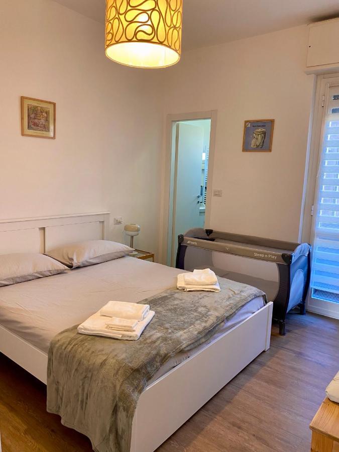 Daniela'S Spazioso Appartamento Ai Navigli Milánó Kültér fotó
