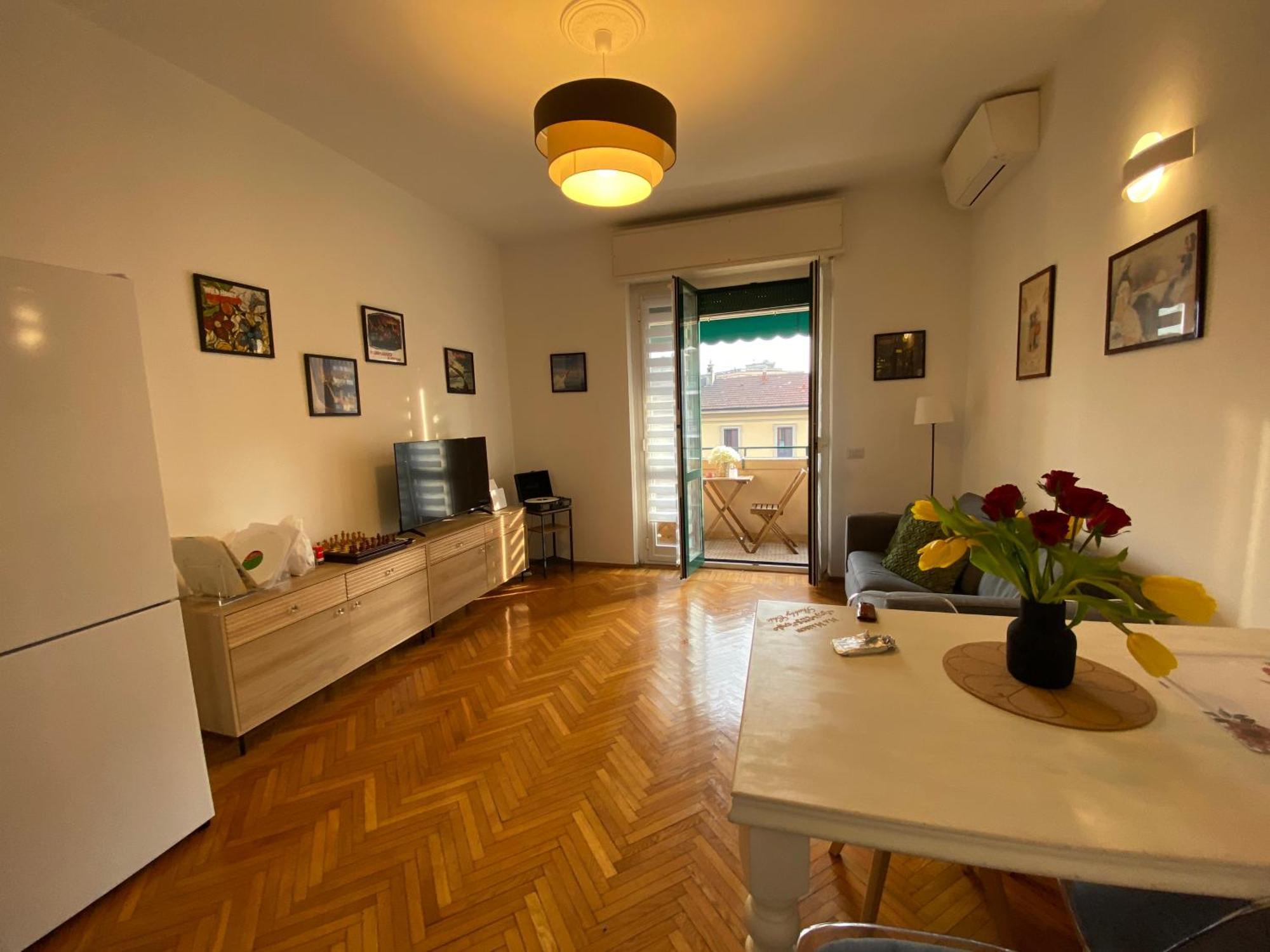 Daniela'S Spazioso Appartamento Ai Navigli Milánó Kültér fotó